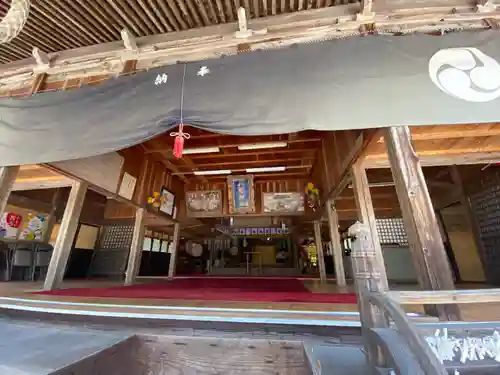 金富神社の本殿