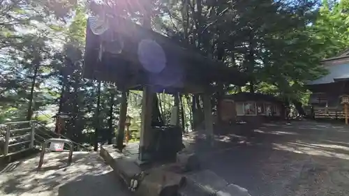 新倉富士浅間神社の手水舎