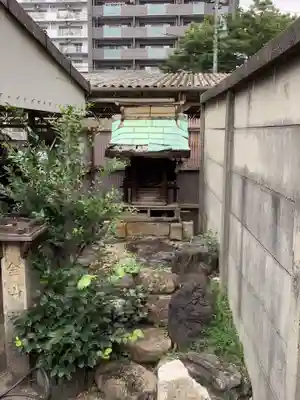 金山神社の本殿・本堂