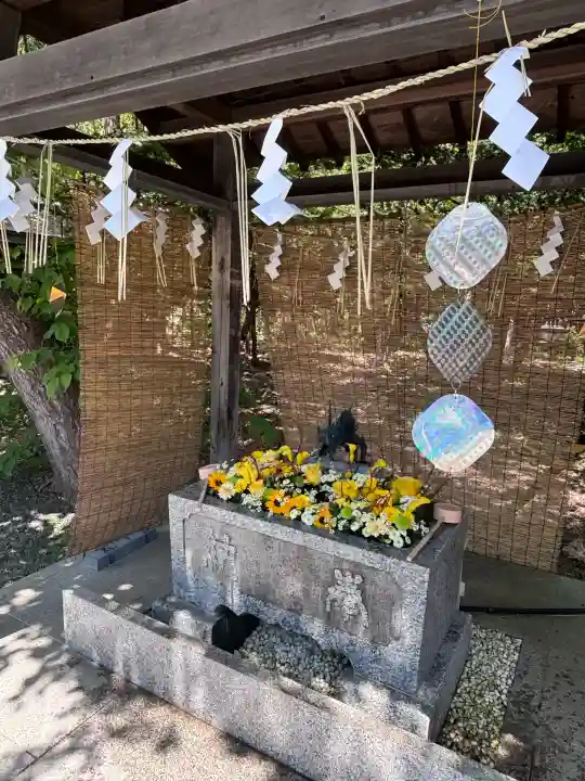 錦山天満宮の{uncategorized: "未分類", other: "その他", undefined: "問題あり", building: "その他建物", grave: "お墓", sacred_gate: "鳥居", guardian: "狛犬", statue: "像", buddha: "仏像", history: "歴史", nature: "自然", garden: "庭園", animal: "動物", pagoda: "塔", temizu: "手水舎", mountain_gate: "山門・神門", sanctuary: "本殿・本堂", subordinate: "末社・摂社", art: "芸術", scenery: "景色", jizo: "地蔵", ema: "絵馬", goshuin: "御朱印", omikuji: "おみくじ", items: "授与品その他", amulet: "お守り", goshuincho: "御朱印帳", eats: "食事", festival: "お祭り", votive_dance: "神楽", shichigosan: "七五三参", wedding: "結婚式", experience: "体験その他", initially: "初詣", around: "周辺", anti_infection: "感染症対策"}
