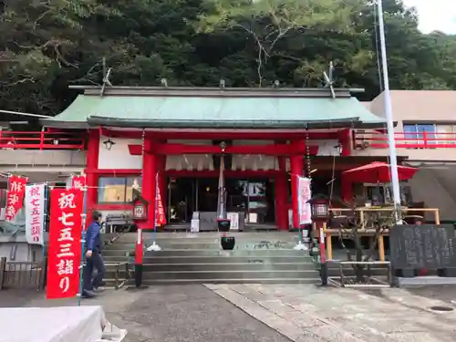 徳島眉山天神社の本殿・本堂