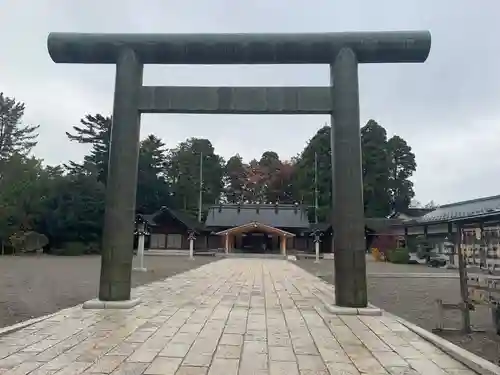 石川護國神社の鳥居