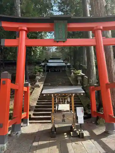 日枝神社の{uncategorized: "未分類", other: "その他", undefined: "問題あり", building: "その他建物", grave: "お墓", sacred_gate: "鳥居", guardian: "狛犬", statue: "像", buddha: "仏像", history: "歴史", nature: "自然", garden: "庭園", animal: "動物", pagoda: "塔", temizu: "手水舎", mountain_gate: "山門・神門", sanctuary: "本殿・本堂", subordinate: "末社・摂社", art: "芸術", scenery: "景色", jizo: "地蔵", ema: "絵馬", goshuin: "御朱印", omikuji: "おみくじ", items: "授与品その他", amulet: "お守り", goshuincho: "御朱印帳", eats: "食事", festival: "お祭り", votive_dance: "神楽", shichigosan: "七五三参", wedding: "結婚式", experience: "体験その他", initially: "初詣", around: "周辺", anti_infection: "感染症対策"}