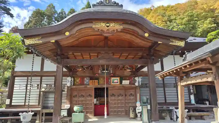 大慈寺の本殿・本堂