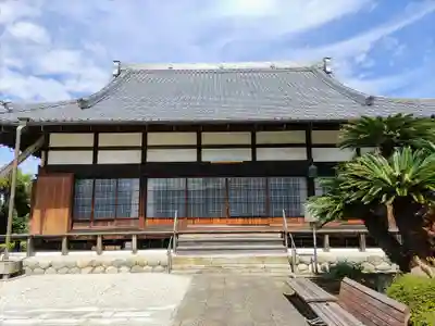 国分寺の本殿・本堂