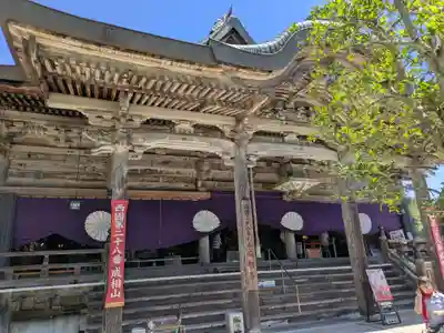成相寺の本殿・本堂