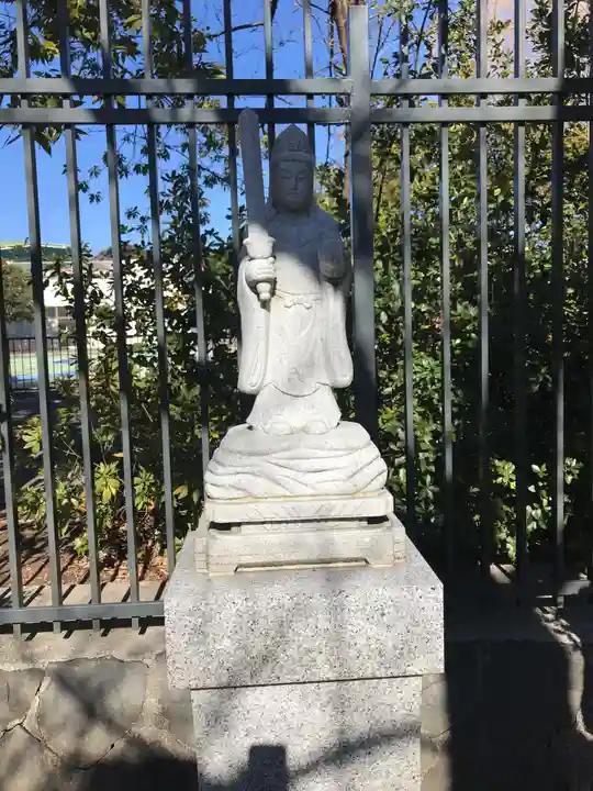 菊名池弁財天(神奈川県)