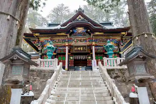 三峯神社の本殿