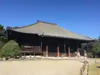 西大寺の本殿・本堂
