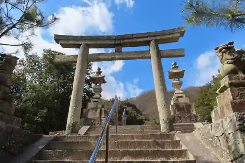 皇后八幡神社の鳥居