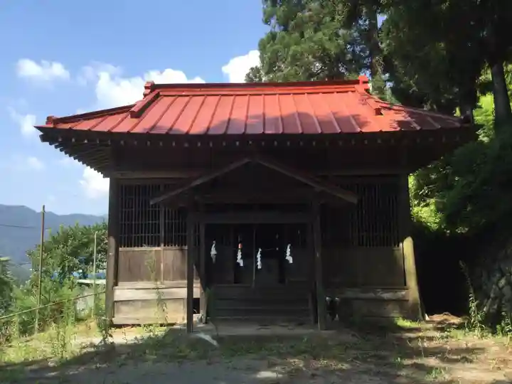 八幡神社の本殿・本堂