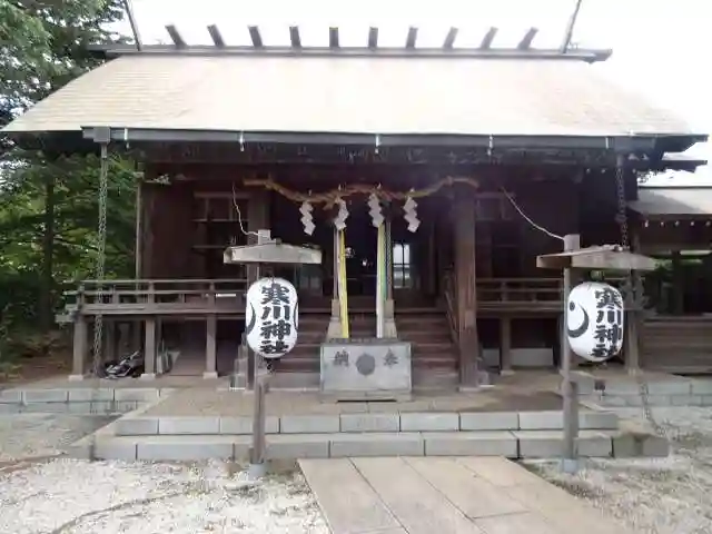 寒川神社の本殿・本堂