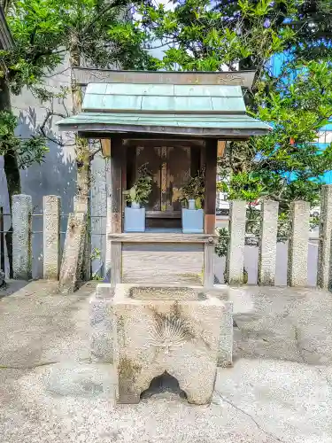 八劔社の末社・摂社