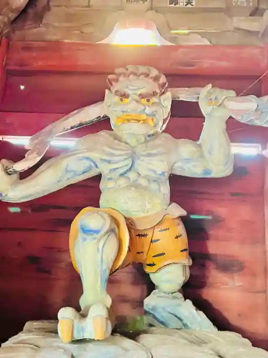 清水寺の{uncategorized: "未分類", other: "その他", undefined: "問題あり", building: "その他建物", grave: "お墓", sacred_gate: "鳥居", guardian: "狛犬", statue: "像", buddha: "仏像", history: "歴史", nature: "自然", garden: "庭園", animal: "動物", pagoda: "塔", temizu: "手水舎", mountain_gate: "山門・神門", sanctuary: "本殿・本堂", subordinate: "末社・摂社", art: "芸術", scenery: "景色", jizo: "地蔵", ema: "絵馬", goshuin: "御朱印", omikuji: "おみくじ", items: "授与品その他", amulet: "お守り", goshuincho: "御朱印帳", eats: "食事", festival: "お祭り", votive_dance: "神楽", shichigosan: "七五三参", wedding: "結婚式", experience: "体験その他", initially: "初詣", around: "周辺", anti_infection: "感染症対策"}