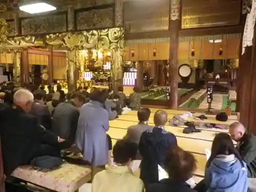 光明寺の本殿・本堂