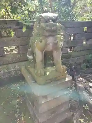 熊野神社の狛犬