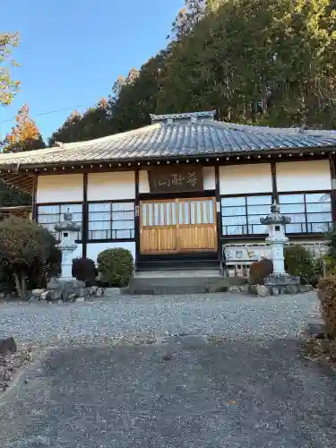 玉宗寺の{uncategorized: "未分類", other: "その他", undefined: "問題あり", building: "その他建物", grave: "お墓", sacred_gate: "鳥居", guardian: "狛犬", statue: "像", buddha: "仏像", history: "歴史", nature: "自然", garden: "庭園", animal: "動物", pagoda: "塔", temizu: "手水舎", mountain_gate: "山門・神門", sanctuary: "本殿・本堂", subordinate: "末社・摂社", art: "芸術", scenery: "景色", jizo: "地蔵", ema: "絵馬", goshuin: "御朱印", omikuji: "おみくじ", items: "授与品その他", amulet: "お守り", goshuincho: "御朱印帳", eats: "食事", festival: "お祭り", votive_dance: "神楽", shichigosan: "七五三参", wedding: "結婚式", experience: "体験その他", initially: "初詣", around: "周辺", anti_infection: "感染症対策"}