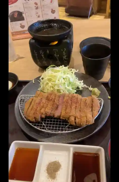 銭洗弁財天宇賀福神社の{uncategorized: "未分類", other: "その他", undefined: "問題あり", building: "その他建物", grave: "お墓", sacred_gate: "鳥居", guardian: "狛犬", statue: "像", buddha: "仏像", history: "歴史", nature: "自然", garden: "庭園", animal: "動物", pagoda: "塔", temizu: "手水舎", mountain_gate: "山門・神門", sanctuary: "本殿・本堂", subordinate: "末社・摂社", art: "芸術", scenery: "景色", jizo: "地蔵", ema: "絵馬", goshuin: "御朱印", omikuji: "おみくじ", items: "授与品その他", amulet: "お守り", goshuincho: "御朱印帳", eats: "食事", festival: "お祭り", votive_dance: "神楽", shichigosan: "七五三参", wedding: "結婚式", experience: "体験その他", initially: "初詣", around: "周辺", anti_infection: "感染症対策"}