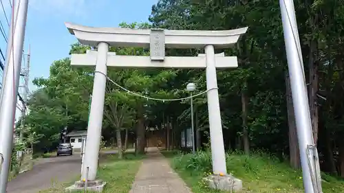 白鳥神社の鳥居