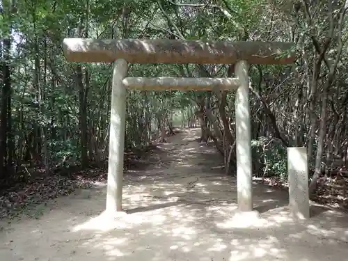 水分社の鳥居