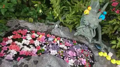 三輪神社の手水舎