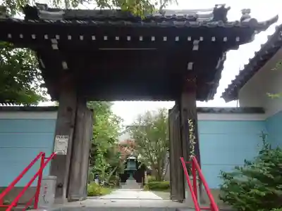 祥泉院の山門・神門