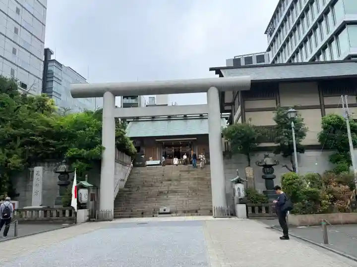 芝大神宮の{uncategorized: "未分類", other: "その他", undefined: "問題あり", building: "その他建物", grave: "お墓", sacred_gate: "鳥居", guardian: "狛犬", statue: "像", buddha: "仏像", history: "歴史", nature: "自然", garden: "庭園", animal: "動物", pagoda: "塔", temizu: "手水舎", mountain_gate: "山門・神門", sanctuary: "本殿・本堂", subordinate: "末社・摂社", art: "芸術", scenery: "景色", jizo: "地蔵", ema: "絵馬", goshuin: "御朱印", omikuji: "おみくじ", items: "授与品その他", amulet: "お守り", goshuincho: "御朱印帳", eats: "食事", festival: "お祭り", votive_dance: "神楽", shichigosan: "七五三参", wedding: "結婚式", experience: "体験その他", initially: "初詣", around: "周辺", anti_infection: "感染症対策"}