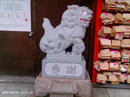 白山神社の{uncategorized: "未分類", other: "その他", undefined: "問題あり", building: "その他建物", grave: "お墓", sacred_gate: "鳥居", guardian: "狛犬", statue: "像", buddha: "仏像", history: "歴史", nature: "自然", garden: "庭園", animal: "動物", pagoda: "塔", temizu: "手水舎", mountain_gate: "山門・神門", sanctuary: "本殿・本堂", subordinate: "末社・摂社", art: "芸術", scenery: "景色", jizo: "地蔵", ema: "絵馬", goshuin: "御朱印", omikuji: "おみくじ", items: "授与品その他", amulet: "お守り", goshuincho: "御朱印帳", eats: "食事", festival: "お祭り", votive_dance: "神楽", shichigosan: "七五三参", wedding: "結婚式", experience: "体験その他", initially: "初詣", around: "周辺", anti_infection: "感染症対策"}