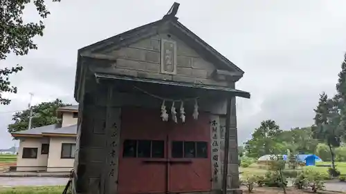 新十津川神社の建物その他