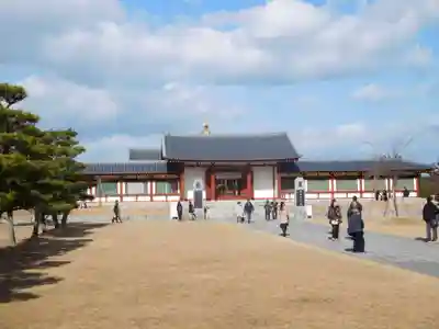 薬師寺の山門・神門