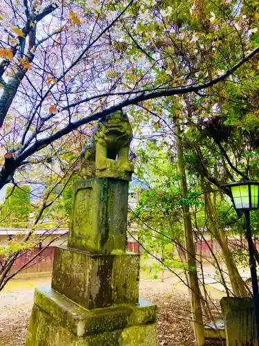 日先神社の狛犬