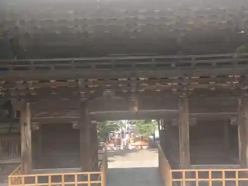 仙台東照宮の山門・神門