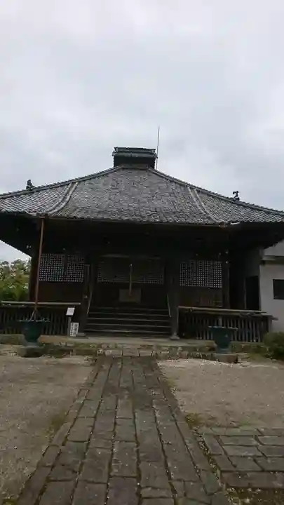 正暦寺の本殿・本堂