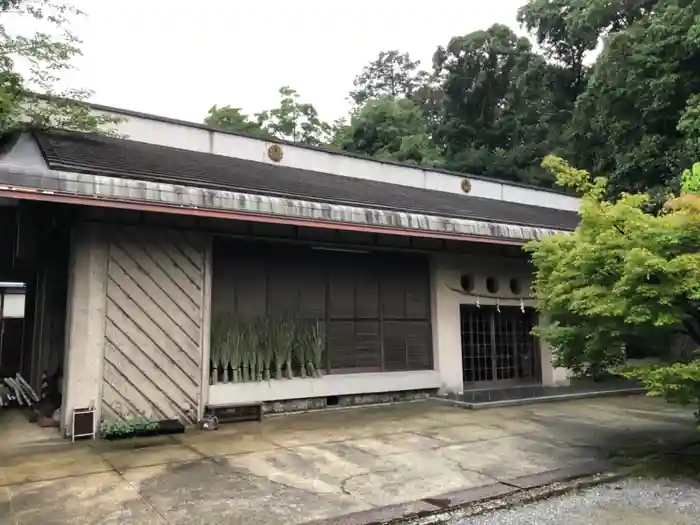 新屋坐天照御魂神社の建物その他