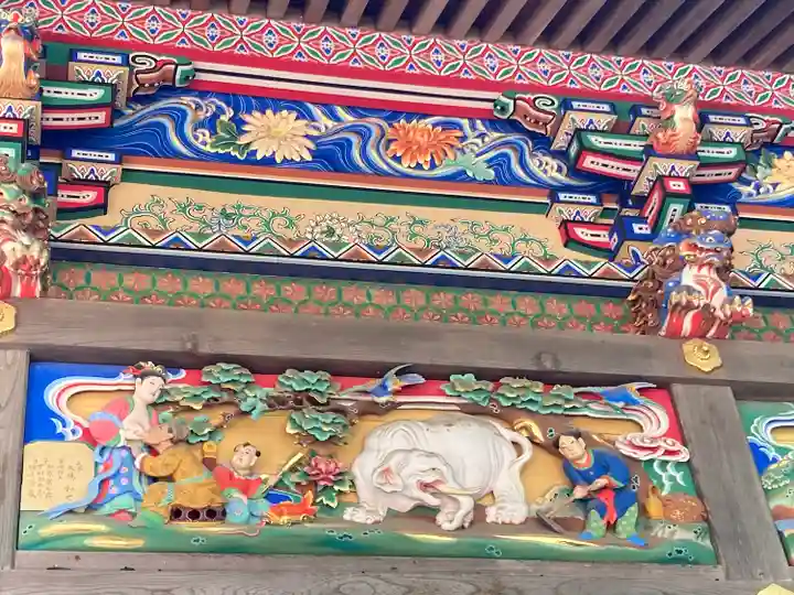 宝登山神社の芸術