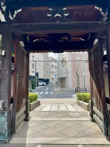 善性寺の{uncategorized: "未分類", other: "その他", undefined: "問題あり", building: "その他建物", grave: "お墓", sacred_gate: "鳥居", guardian: "狛犬", statue: "像", buddha: "仏像", history: "歴史", nature: "自然", garden: "庭園", animal: "動物", pagoda: "塔", temizu: "手水舎", mountain_gate: "山門・神門", sanctuary: "本殿・本堂", subordinate: "末社・摂社", art: "芸術", scenery: "景色", jizo: "地蔵", ema: "絵馬", goshuin: "御朱印", omikuji: "おみくじ", items: "授与品その他", amulet: "お守り", goshuincho: "御朱印帳", eats: "食事", festival: "お祭り", votive_dance: "神楽", shichigosan: "七五三参", wedding: "結婚式", experience: "体験その他", initially: "初詣", around: "周辺", anti_infection: "感染症対策"}