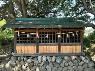 七社神社の{uncategorized: "未分類", other: "その他", undefined: "問題あり", building: "その他建物", grave: "お墓", sacred_gate: "鳥居", guardian: "狛犬", statue: "像", buddha: "仏像", history: "歴史", nature: "自然", garden: "庭園", animal: "動物", pagoda: "塔", temizu: "手水舎", mountain_gate: "山門・神門", sanctuary: "本殿・本堂", subordinate: "末社・摂社", art: "芸術", scenery: "景色", jizo: "地蔵", ema: "絵馬", goshuin: "御朱印", omikuji: "おみくじ", items: "授与品その他", amulet: "お守り", goshuincho: "御朱印帳", eats: "食事", festival: "お祭り", votive_dance: "神楽", shichigosan: "七五三参", wedding: "結婚式", experience: "体験その他", initially: "初詣", around: "周辺", anti_infection: "感染症対策"}