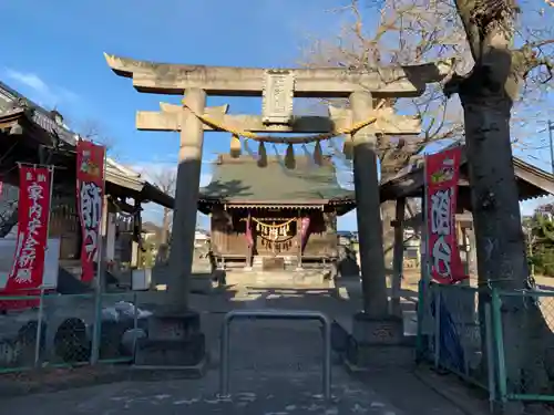 諏訪神社の鳥居