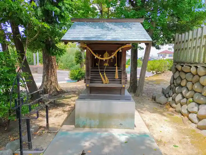 千代神社の末社・摂社