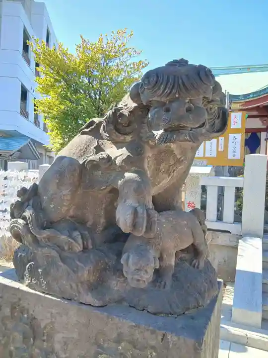 千住神社の{uncategorized: "未分類", other: "その他", undefined: "問題あり", building: "その他建物", grave: "お墓", sacred_gate: "鳥居", guardian: "狛犬", statue: "像", buddha: "仏像", history: "歴史", nature: "自然", garden: "庭園", animal: "動物", pagoda: "塔", temizu: "手水舎", mountain_gate: "山門・神門", sanctuary: "本殿・本堂", subordinate: "末社・摂社", art: "芸術", scenery: "景色", jizo: "地蔵", ema: "絵馬", goshuin: "御朱印", omikuji: "おみくじ", items: "授与品その他", amulet: "お守り", goshuincho: "御朱印帳", eats: "食事", festival: "お祭り", votive_dance: "神楽", shichigosan: "七五三参", wedding: "結婚式", experience: "体験その他", initially: "初詣", around: "周辺", anti_infection: "感染症対策"}
