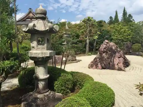 正法寺の庭園