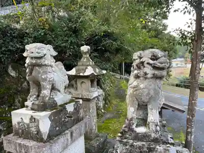 十二社神社の狛犬