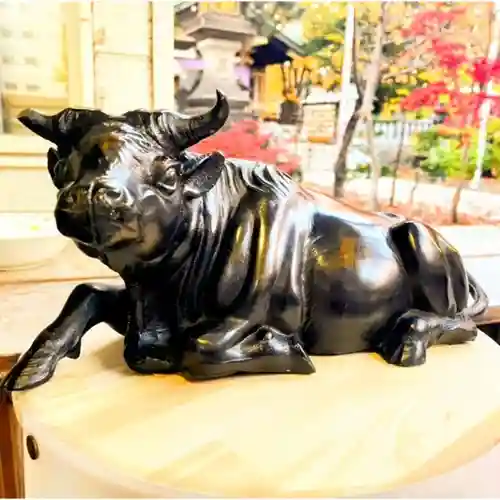 彌彦神社　(伊夜日子神社)の像