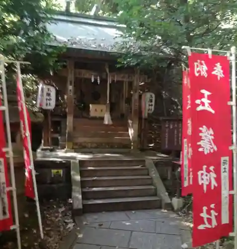 玉簾神社の本殿・本堂