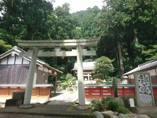 高天彦神社の鳥居