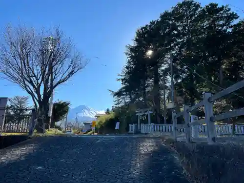 冨士御室浅間神社のその他建物
