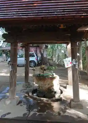 氷川女體神社の手水舎