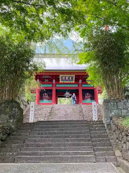 妙義神社の山門・神門