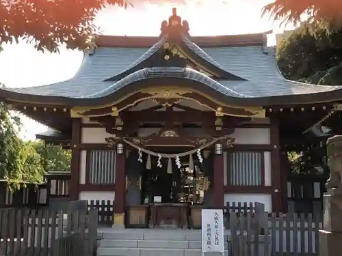 薭田神社の本殿