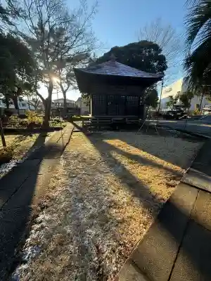 能満寺の{uncategorized: "未分類", other: "その他", undefined: "問題あり", building: "その他建物", grave: "お墓", sacred_gate: "鳥居", guardian: "狛犬", statue: "像", buddha: "仏像", history: "歴史", nature: "自然", garden: "庭園", animal: "動物", pagoda: "塔", temizu: "手水舎", mountain_gate: "山門・神門", sanctuary: "本殿・本堂", subordinate: "末社・摂社", art: "芸術", scenery: "景色", jizo: "地蔵", ema: "絵馬", goshuin: "御朱印", omikuji: "おみくじ", items: "授与品その他", amulet: "お守り", goshuincho: "御朱印帳", eats: "食事", festival: "お祭り", votive_dance: "神楽", shichigosan: "七五三参", wedding: "結婚式", experience: "体験その他", initially: "初詣", around: "周辺", anti_infection: "感染症対策"}